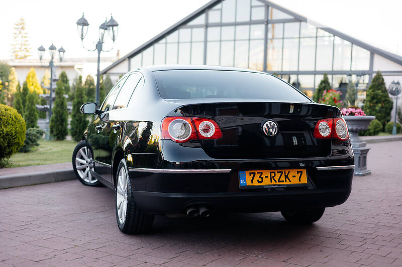 Седан Volkswagen Passat 2008 в Стрые