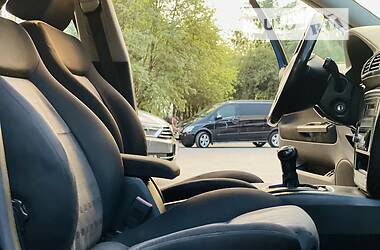 Седан Volkswagen Passat 2003 в 