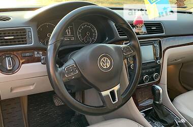 Седан Volkswagen Passat 2012 в Килии