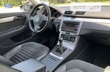 Универсал Volkswagen Passat 2011 в 