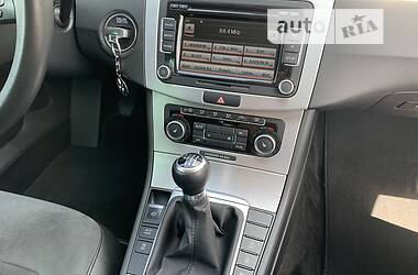 Универсал Volkswagen Passat 2011 в 