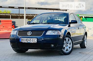 Седан Volkswagen Passat 2003 в 