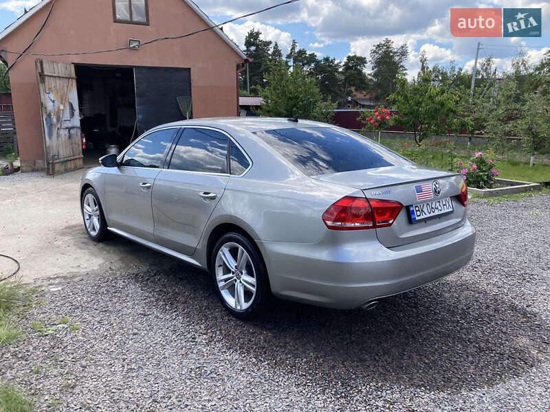 Седан Volkswagen Passat 2012 в Рокитном фото 3 Седан Volkswagen Passat 2012 в Рокитном
