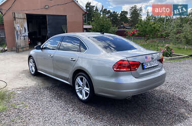Седан Volkswagen Passat 2012 в 