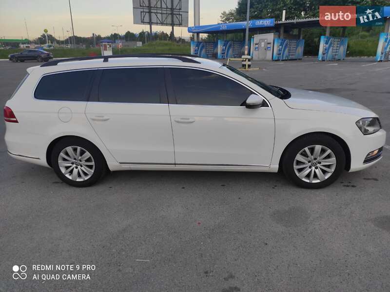Универсал Volkswagen Passat 2012 в Львове