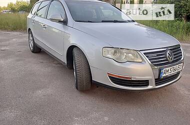 Универсал Volkswagen Passat 2008 в Житомире