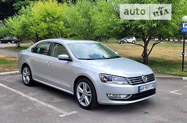 Седан Volkswagen Passat 2013 в Запорожье