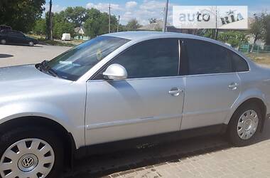 Седан Volkswagen Passat 2004 в Сокирянах