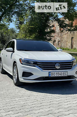 Седан Volkswagen Passat 2020 в Гатне