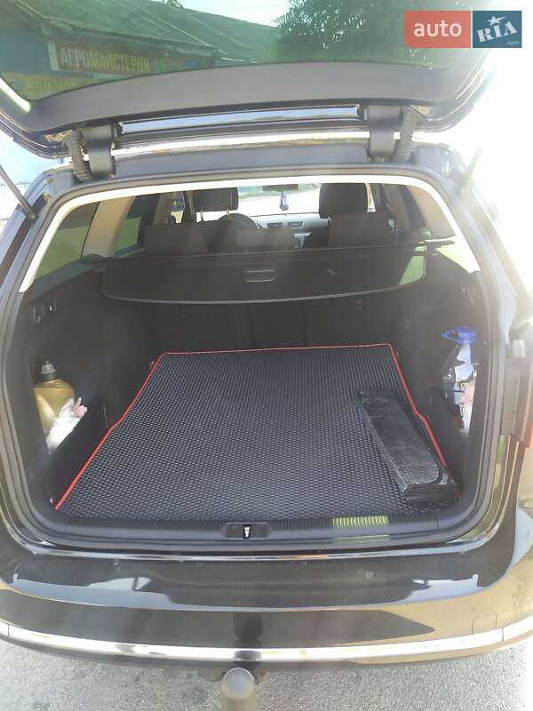 Універсал Volkswagen Passat 2011 в Овручі