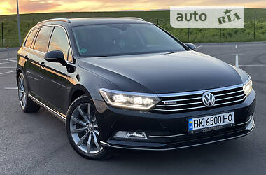 Універсал Volkswagen Passat 2015 в 