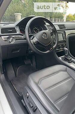 Седан Volkswagen Passat 2018 в Умани
