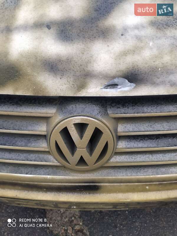 Седан Volkswagen Passat 2003 в Києві