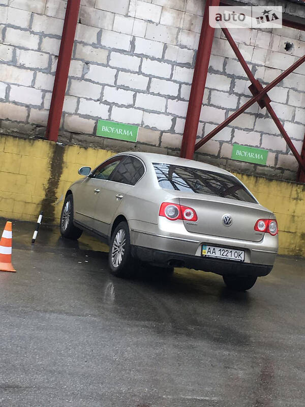 Седан Volkswagen Passat 2006 в Києві фото 5 Седан Volkswagen Passat 2006 в Києві