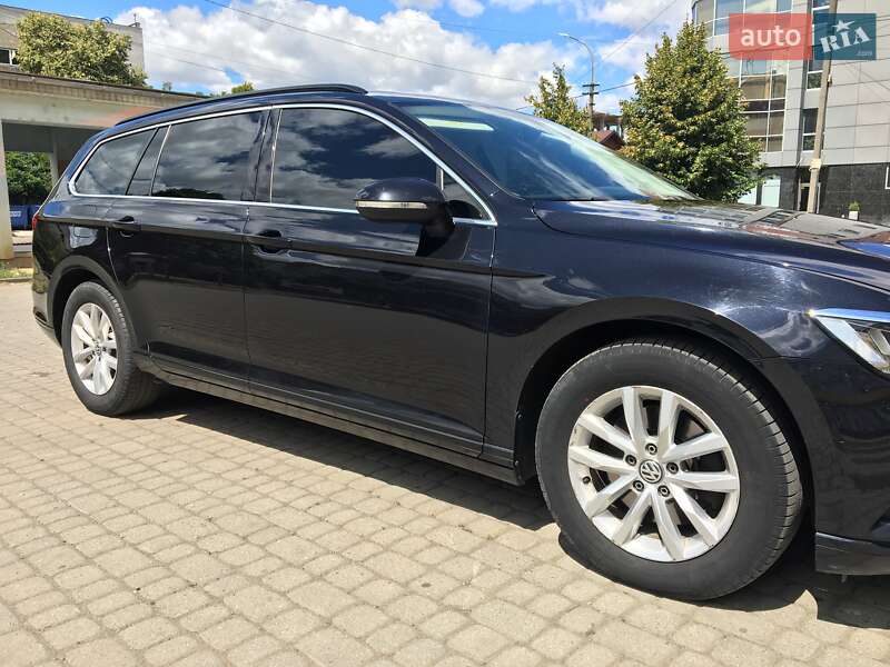Універсал Volkswagen Passat 2016 в Ужгороді