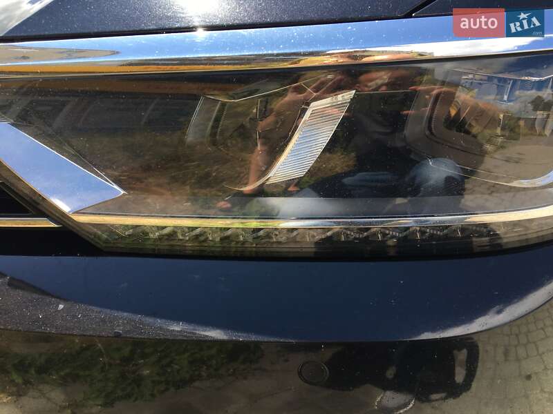 Універсал Volkswagen Passat 2016 в Ужгороді