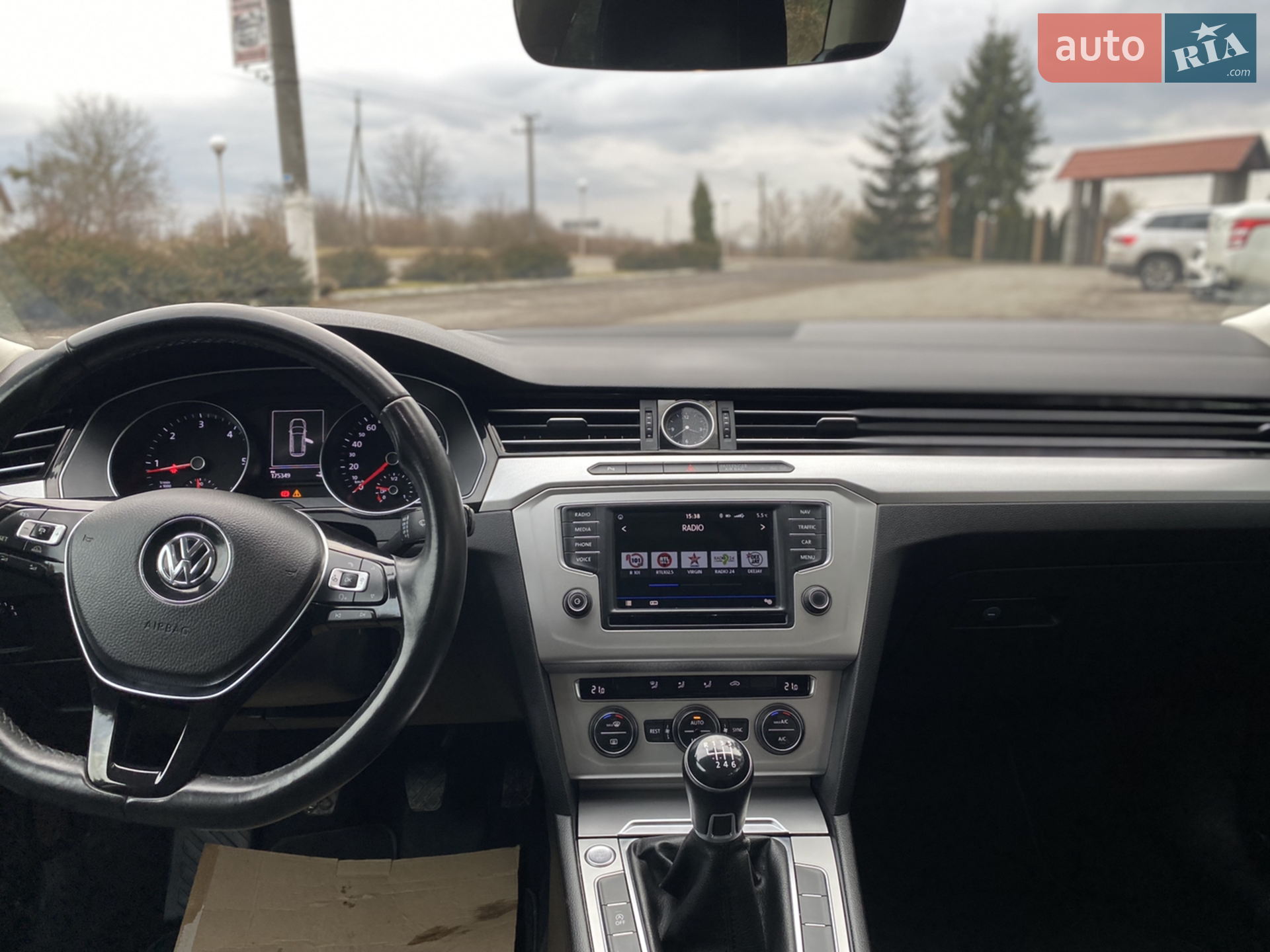 2016 Volkswagen Passat - мініатюра 22