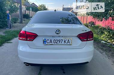 Седан Volkswagen Passat 2015 в Золотоноше