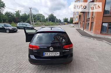 Универсал Volkswagen Passat 2016 в Хмельницком