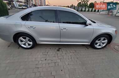 Седан Volkswagen Passat 2012 в 