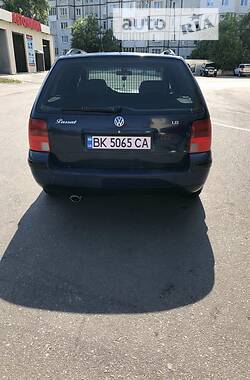 Универсал Volkswagen Passat 1999 в Ровно