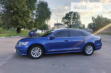 Седан Volkswagen Passat 2015 в Житомирі