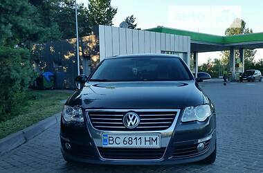 Седан Volkswagen Passat 2006 в Бродах