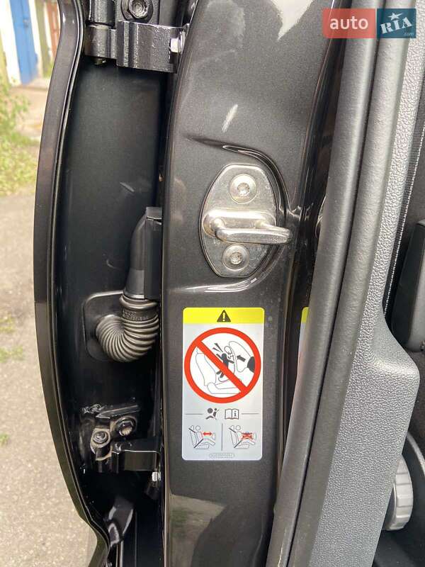 Універсал Volkswagen Passat 2017 в Кривому Розі