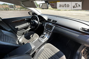 Седан Volkswagen Passat 2014 в Кривому Розі