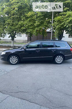 Універсал Volkswagen Passat 2010 в Первомайську