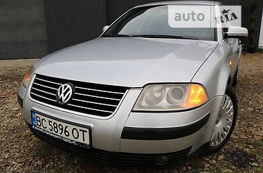 Седан Volkswagen Passat 2003 в Трускавце