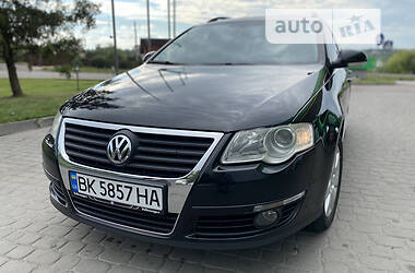 Универсал Volkswagen Passat 2009 в 