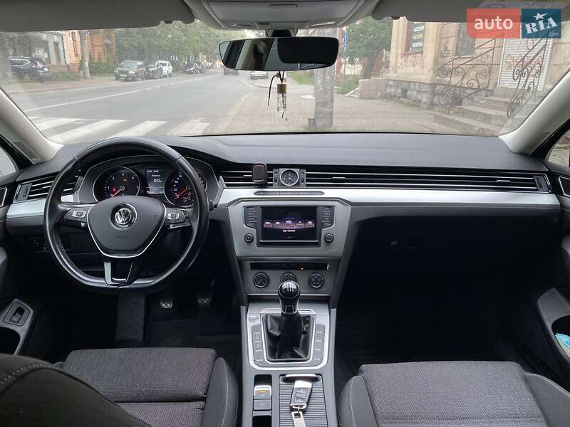 Універсал Volkswagen Passat 2016 в Миколаєві