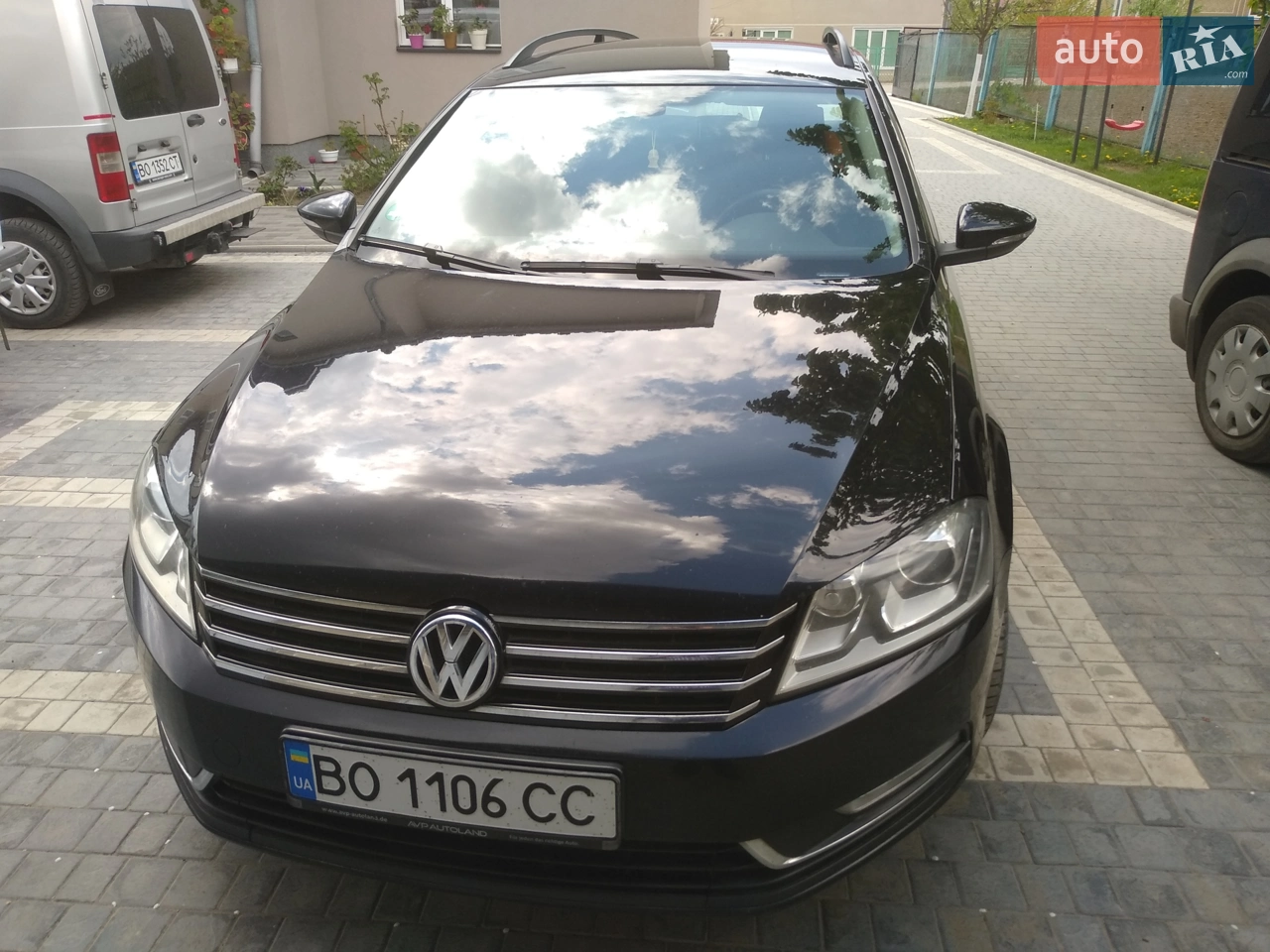 2010 Volkswagen Passat - мініатюра 13