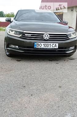 Универсал Volkswagen Passat 2015 в Тернополе