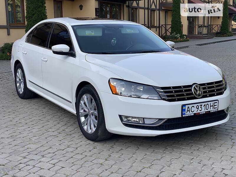 Седан Volkswagen Passat 2014 в Луцке