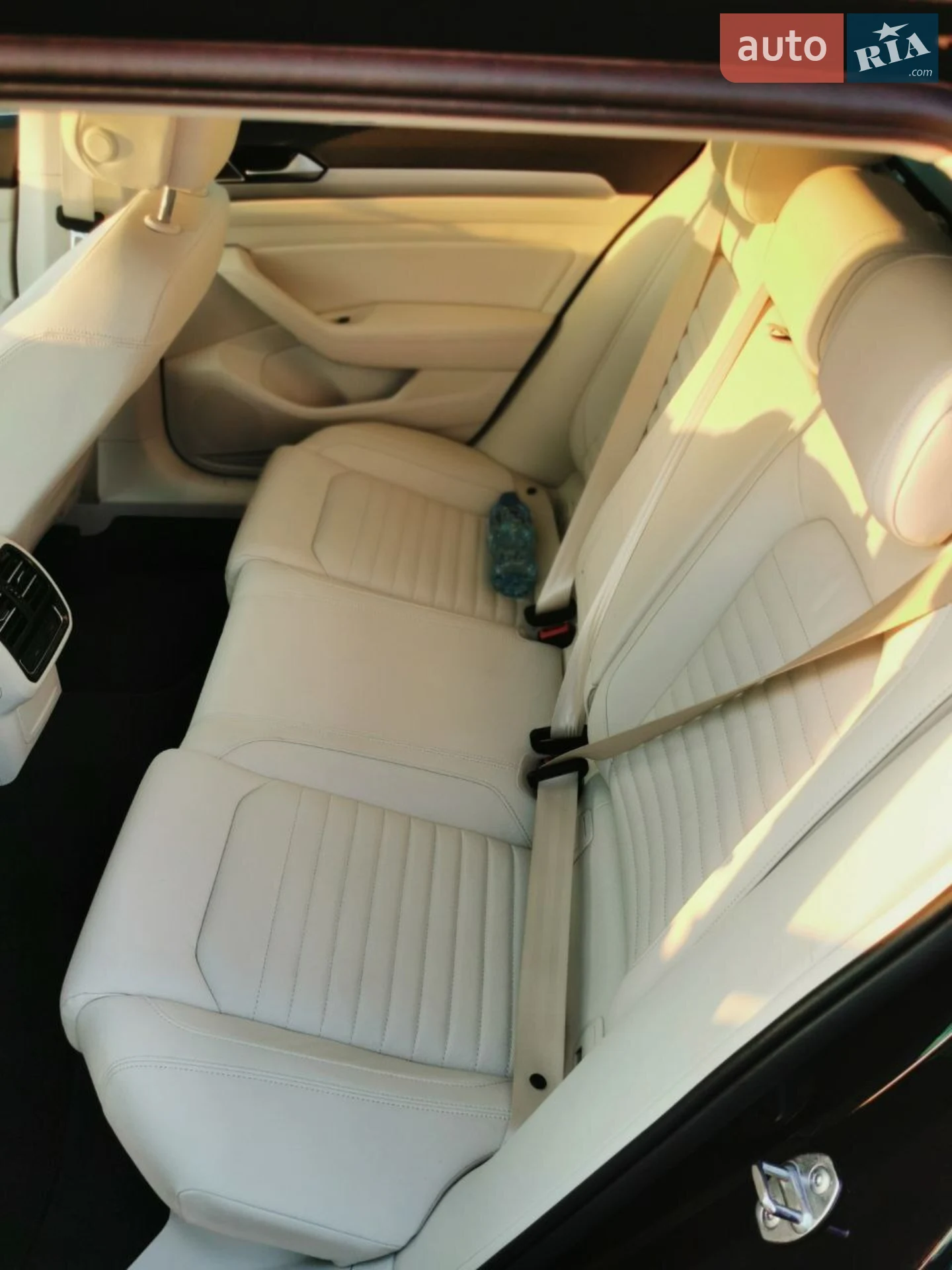 2018 Volkswagen Passat - мініатюра 8