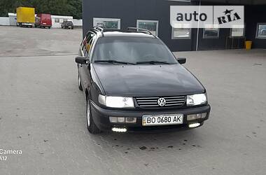 Универсал Volkswagen Passat 1996 в Бучаче