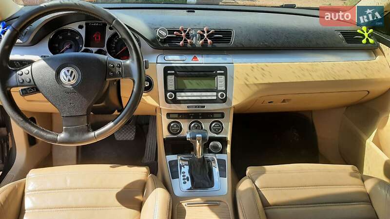 Универсал Volkswagen Passat 2008 в Бердичеве