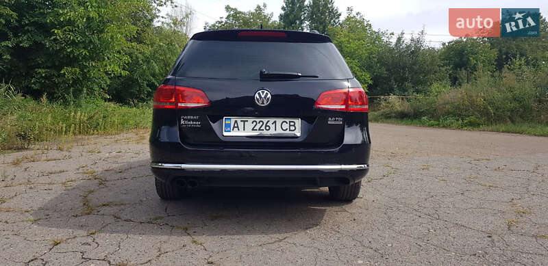 Універсал Volkswagen Passat 2013 в Івано-Франківську