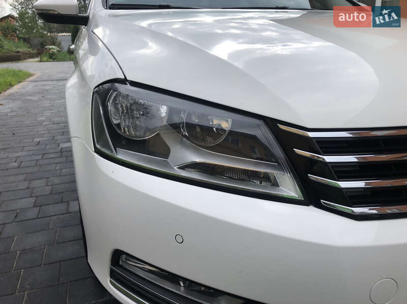 Універсал Volkswagen Passat 2013 в Коломиї