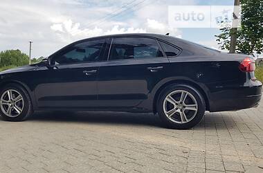 Седан Volkswagen Passat 2017 в Городку