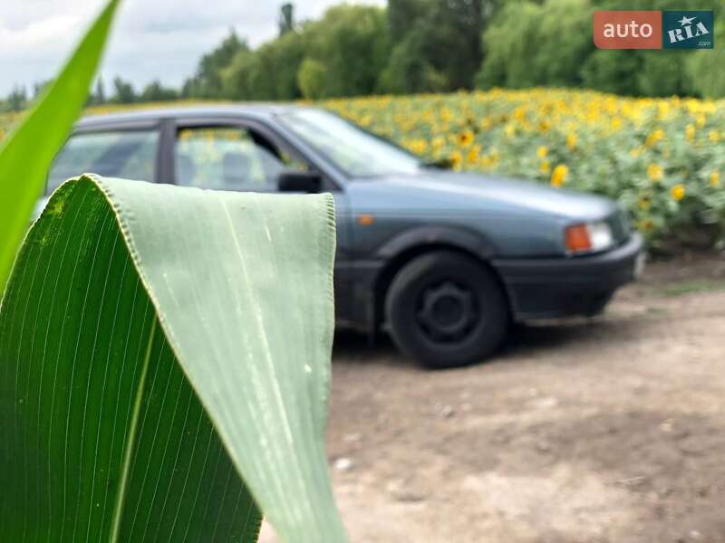 Седан Volkswagen Passat 1989 в Белой Церкви