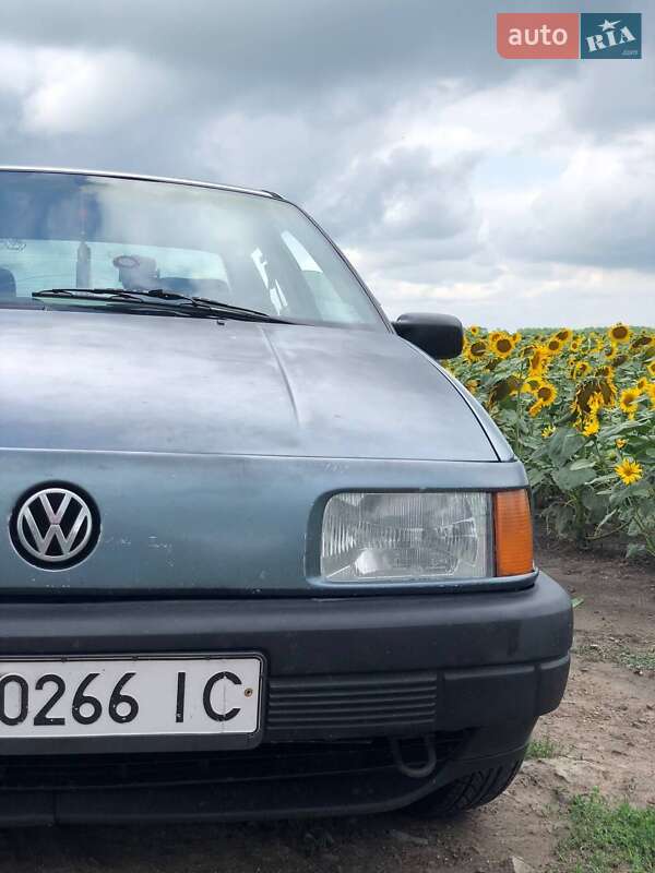 Седан Volkswagen Passat 1989 в Белой Церкви