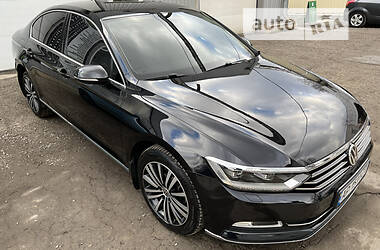 Седан Volkswagen Passat 2018 в Виннице