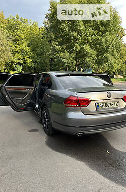 Седан Volkswagen Passat 2012 в 