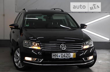 Універсал Volkswagen Passat 2011 в Трускавці