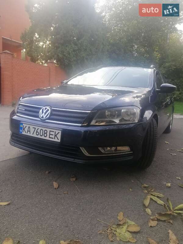 Универсал Volkswagen Passat 2012 в Киеве фото 14 Универсал Volkswagen Passat 2012 в Киеве