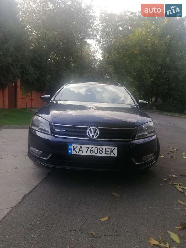 Универсал Volkswagen Passat 2012 в Киеве фото 15 Универсал Volkswagen Passat 2012 в Киеве