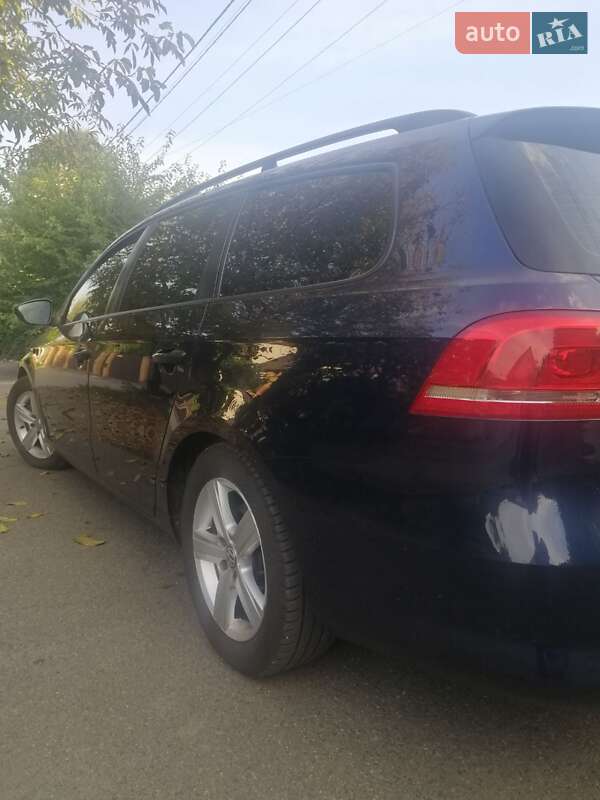 Универсал Volkswagen Passat 2012 в Киеве фото 18 Универсал Volkswagen Passat 2012 в Киеве